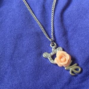* 3 for 30 * Love Rose Necklace ✨🌸